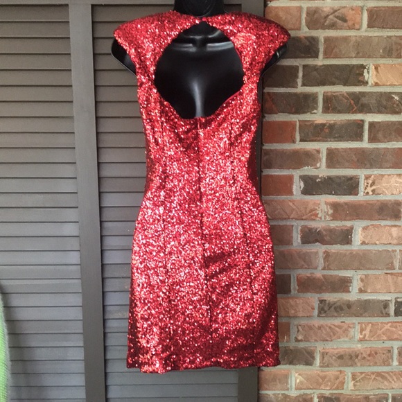NWT Guess Red Sequin C/S Claudia Bodycon Dress - Picture 3 of 16